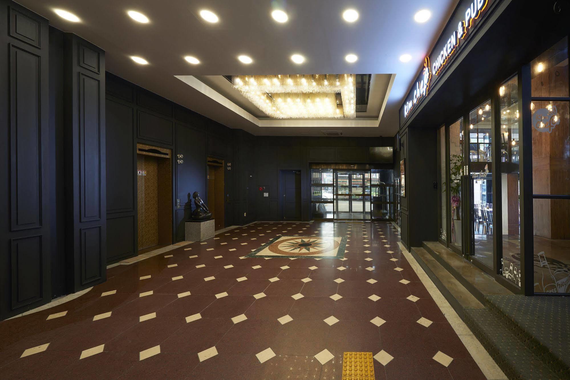 Benikea Premier Hotel Siheung Εξωτερικό φωτογραφία